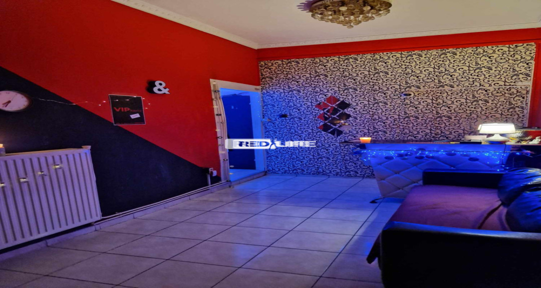 Sziasztok. Napi 700&euro; &eacute;s 1000&euro;