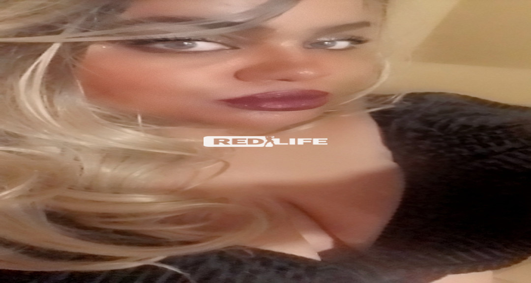 Hi I'm chelise join me