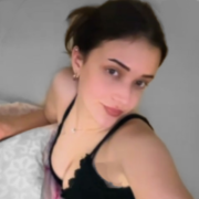 ArianaOfficial