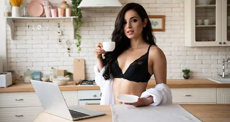 Onlyfans Modell arbeitet