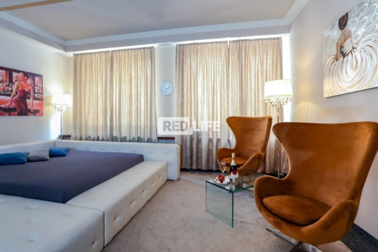 ELITE salon escort job Luxussalon