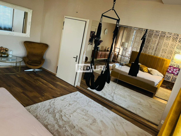 ELITE salon escort job Luxussalon